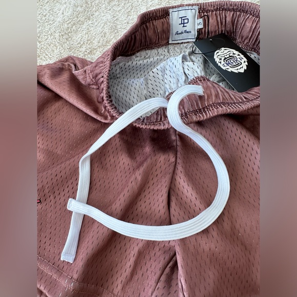 NWT Inaka gym shorts size small maybe brown pink color - Picture 5 of 7